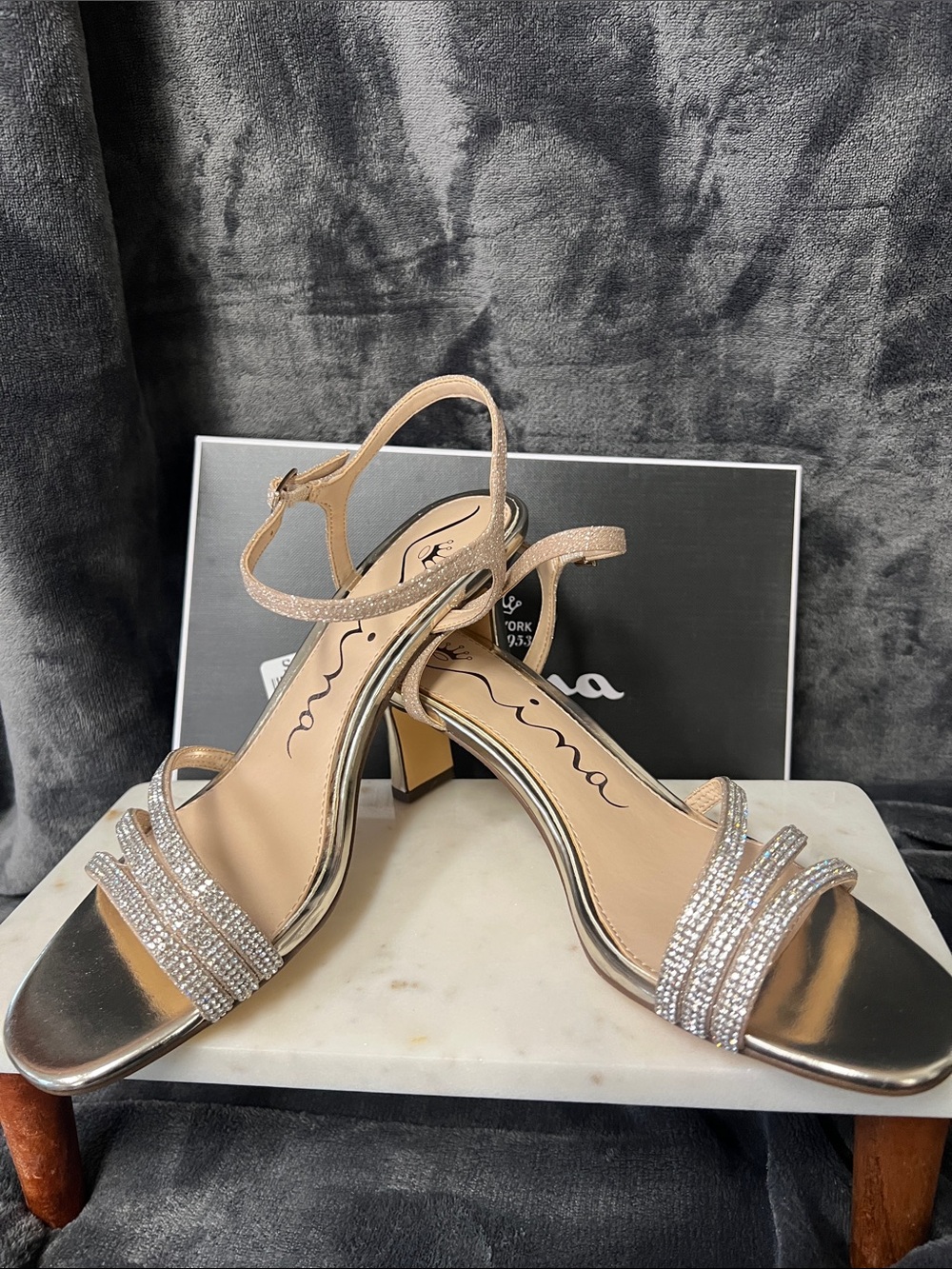Nina Silver Crystal Strap Slingback Heels Elegant women’s sandal Size 9M